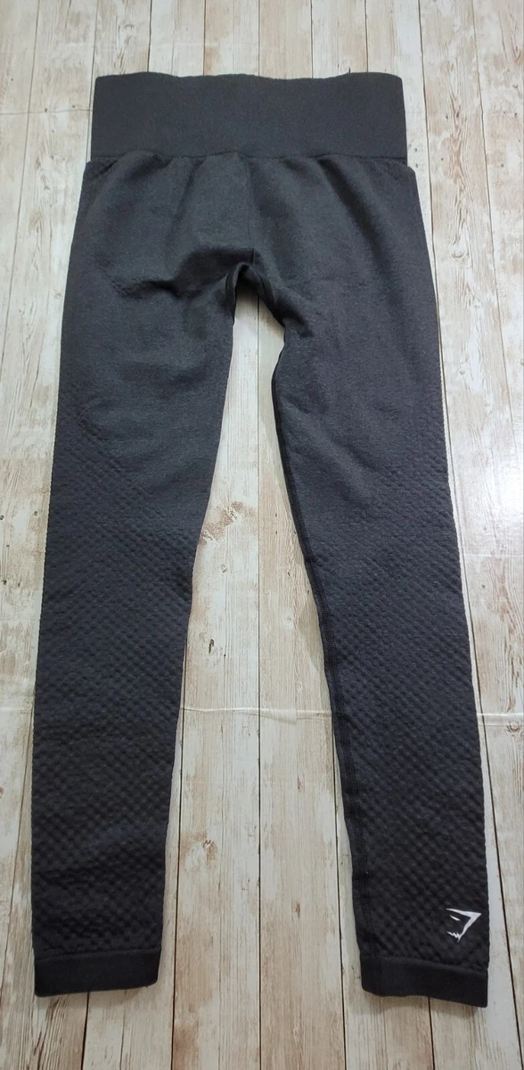Vital seamless black top
