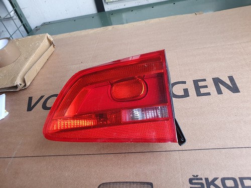 Original VW Touran GP2 1T Heckleuchte Rechts Innen 1T0945094 08.2010-08.2015