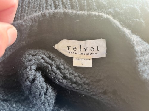 authentic women's Velvet black thick-knit crewneck pullover sweater, size L - Picture 4 of 6