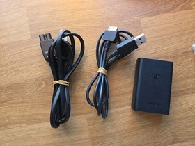 Sony Ps Vita  PCH-1000 black Crystal Model Console & Charger CIB  TESTED