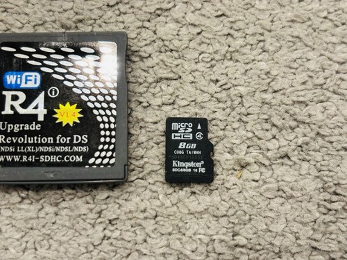R4 Revolution Wifi Upgrade For Nintendo DS Cartridge And 8 GB Micro SD Card - Picture 4 of 6