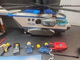 Preowned LEGO City 60046 Helicopter Surveillance Instr/Minis NO BOX 95% Complete