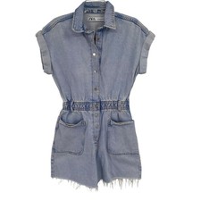 Zara Women  s Size Small Romper Denim Jean Acid Wash Short Sleeve Raw Hem