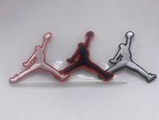 LOT OF 3 NEW EMBROIDERED BASKET BALL PLAYERS IRON ON NAME PATCH TAGS