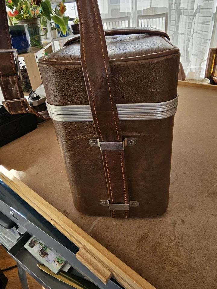 Vintage Leather Carrying Case Bag with Strap For Camera and Lenses - Brown - Image 3 of 4
