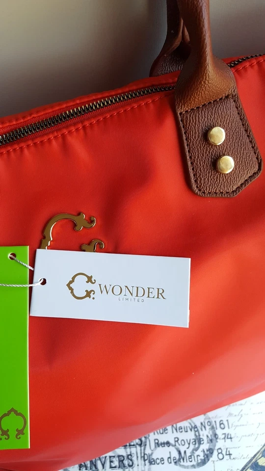   Bolsa tote feminina C Wonder, cor vermelha brilhante, nova, nylon, alças de couro. - Imagem 2 de 4