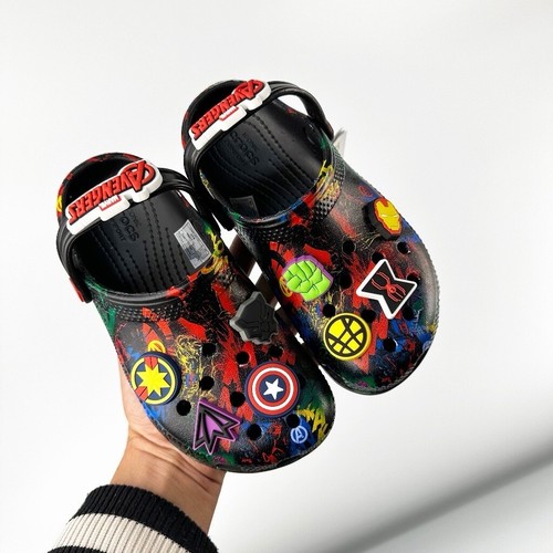 Crocs Marvel Avengers Clog schwarz Jungen Kinder C11/12/13 (UK11/12/13)