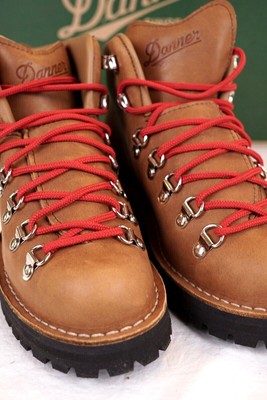 Danner Mountain Light Cascade Clovis 