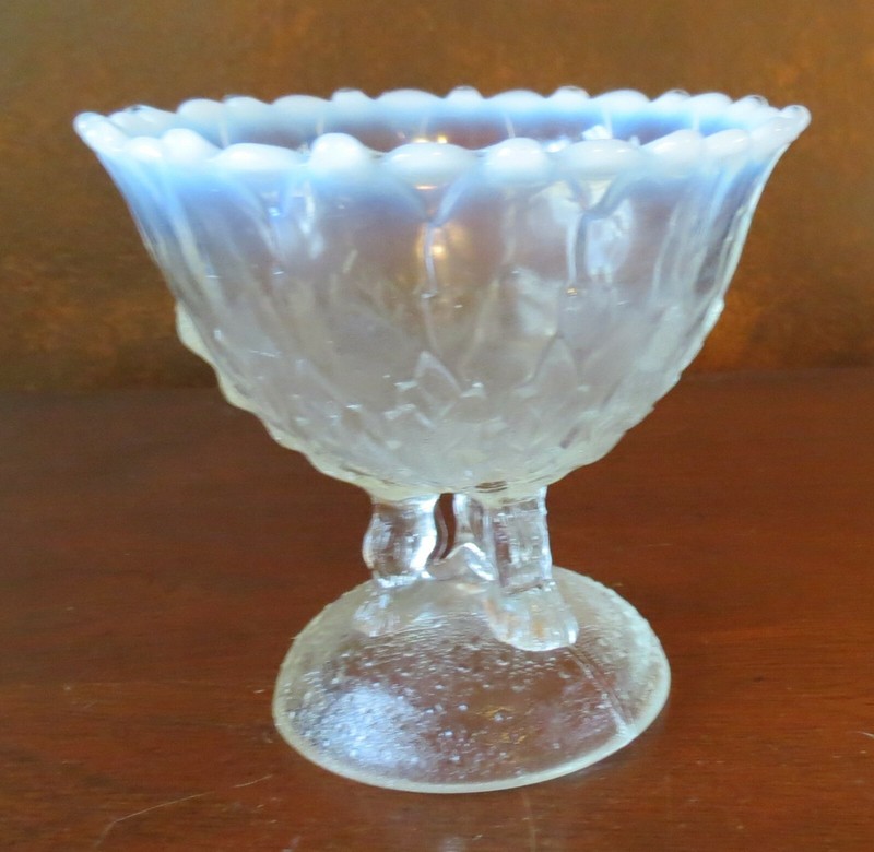 Northwood Leaf & Beads White/French Opalescent EAPG Compote