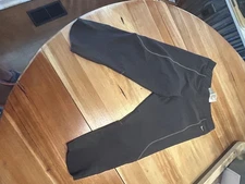 Nike Dri Fit Capri Leggings Women’s Size Medium Grey