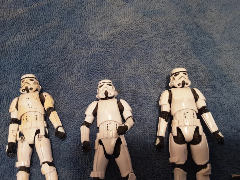 Lote Storm Troopers Colección Vintage Star Wars más uno en un soporte no posable  Foto 4 de 4