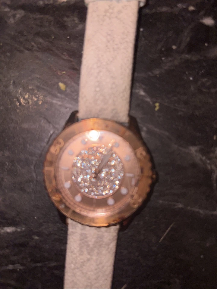 Michael Kors 正品玫瑰金水晶 — 第 2/4 张图片