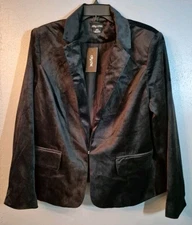 City Chic Black Velveteen Blazer Jacket Women's Size M/18-NWT