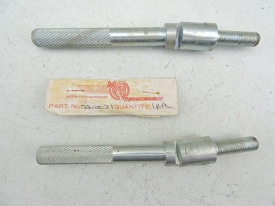 NOS Rear Set Folding Footpegs Foot Rests Norton 750 850 Commando 06-2734 2653br