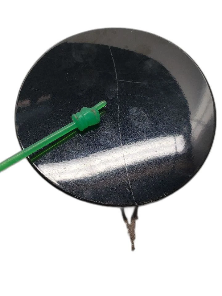 Puerta de llenado de combustible Mazda 3 2015 1348190 Foto 2 de 4