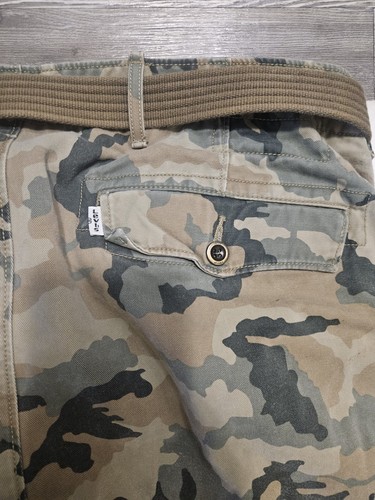 Levis camo chino pants W/belt Light Camouflage Size 36x30 - Bild 5 von 5