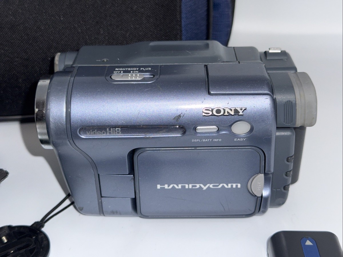 Sony Handycam CCD-TRV128 Video Hi8 Camcorder with Nightshot