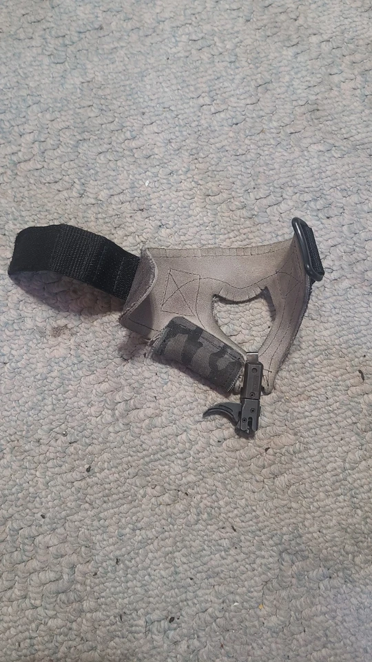 Vintage Winn Archery Free Flight Trigger Release MEDIUM RIGHT HAND - Image 3 of 4