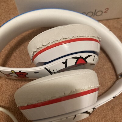 Hello Kitty Beats Dr Dre Solo 2 Special Edition Wired Hello Kitty Beats Dr Dre Solo 2 Special Edition Wired