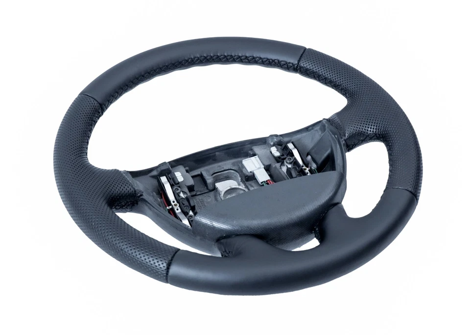 Lenkrad beziehen mit Leder für Renault Trafic 2001-2014 McarStyling - Bild 2 von 4