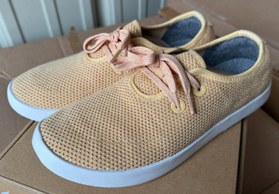 NEW ALLBIRDS TREE SKIPPER LUX BEIGE BOAT SHOES LACES YELLOW WOMENS SIZE 7