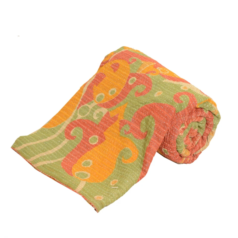 Sanskriti Vintage Reversible Gudari Kantha Cotton Full Throw Bedspread Handmade - Image 3 of 4