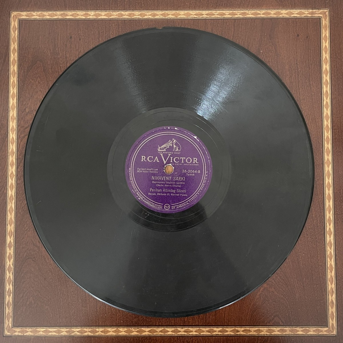 RCA VICTOR PURPLE-78RPM RECORD-TURKISH-Perihan Altindag-No.26-2064