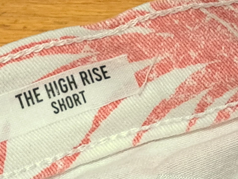 Pantalones Cortos Kensie Jean The High Rise Vintage Lujo Blanco Rojo Palmeras Cortados 4/27 Foto 4 de 4