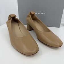 Everlane Italian Leather Day Heel 8 Women's Light Taupe Elastic Back Comfort