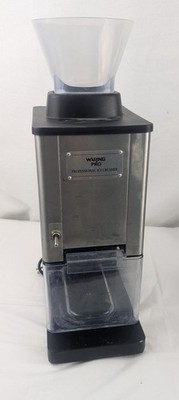 Waring Pro Ice Crusher Model IC70 Professional Ice Crusher Complete - Tested