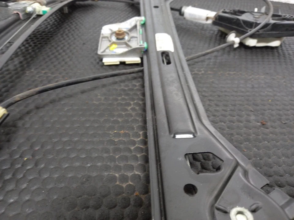 Regulador de ventana delantero derecho AUDI A5 O/S 2007-2017 3 puertas cupé Foto 4 de 4