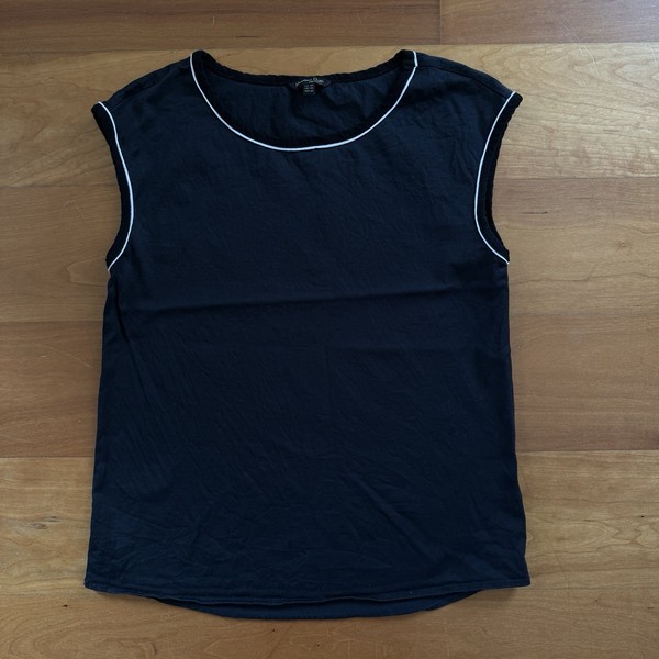 Massimo Dutti Vintage Black Top