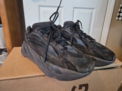 Men's Adidas YEEZY BOOST 700 V2 ''VANTA'' Sz. 7