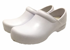 Slip Resistant Shoes Clogs Unisex White Nurse Chef Womens Sz 9 Mens Sz 7 Medical
