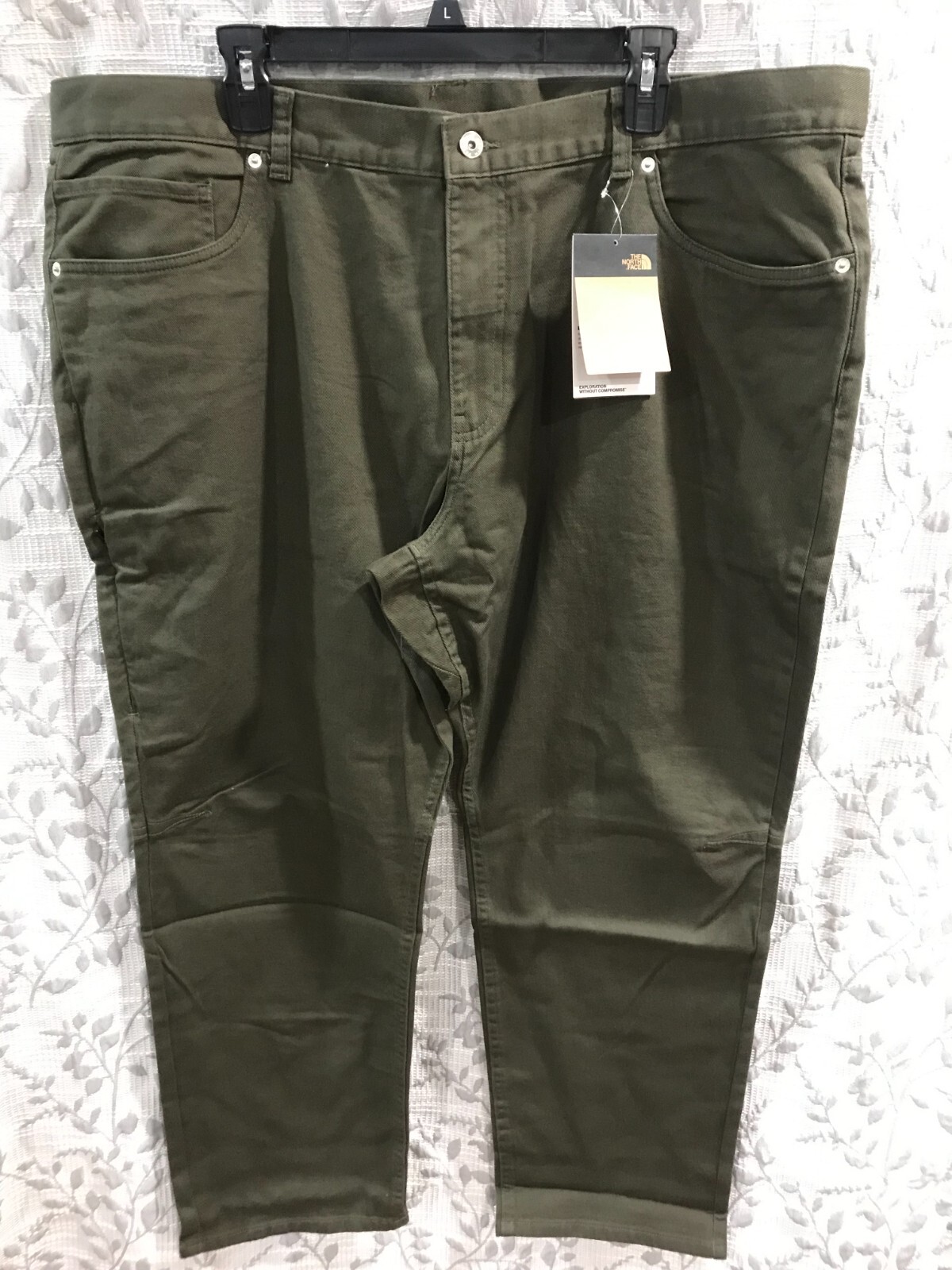 The North Face Men's Size 42x29 New Taupe Green Field Five Pocket Pants $95 NWT