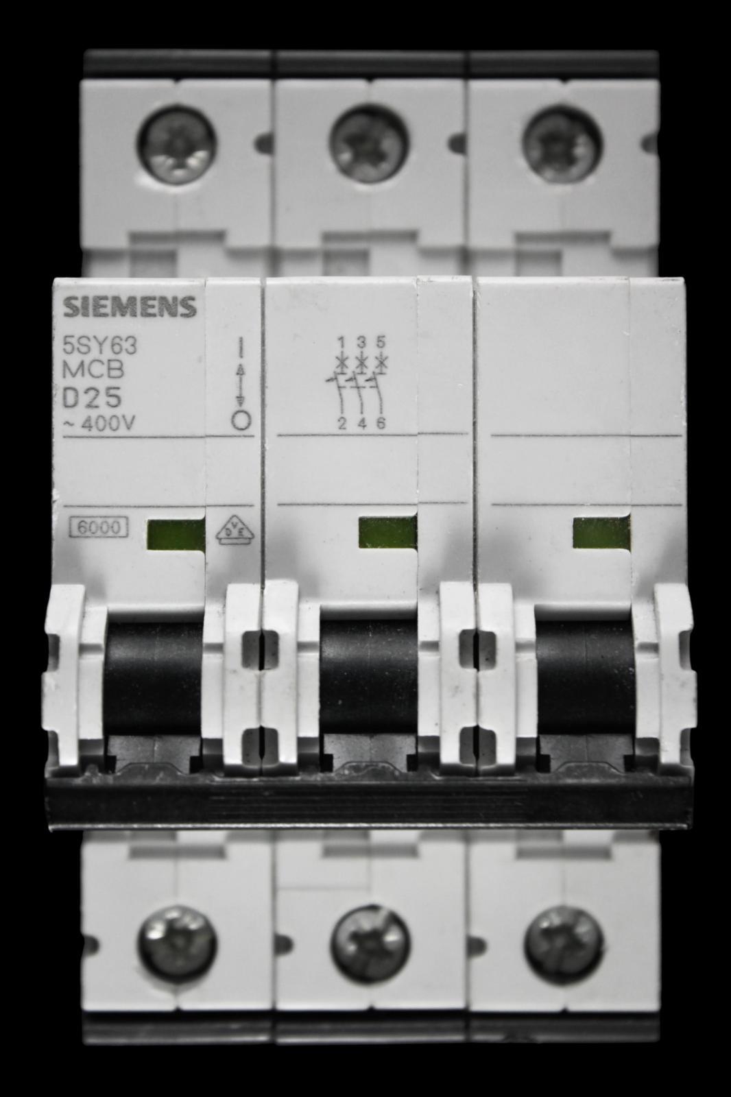 SIEMENS 25 AMP TYPE D 6kA TRIPLE POLE MCB CIRCUIT BREAKER 5SY63 5SY6325-8