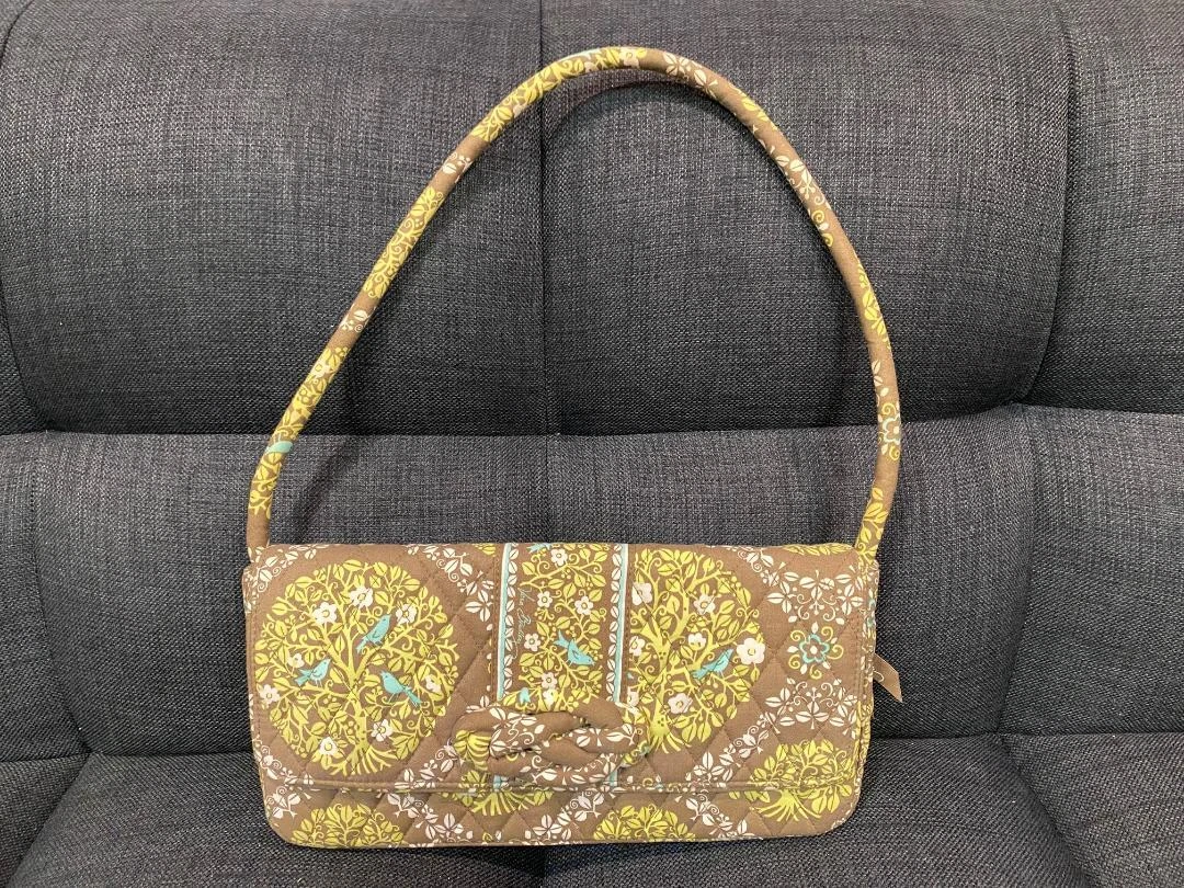 Vera bradley knot hotsell just a clutch