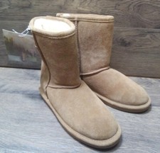 NEW Bearpaw 2414Y Evangeline Youth Size4 Fleece Lined Winter Boots Suede Leather