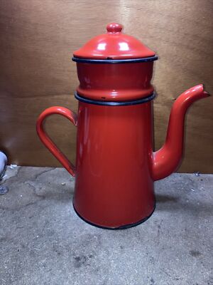 Ancienne cafetière vintage en tôle émaillée orange décorative
