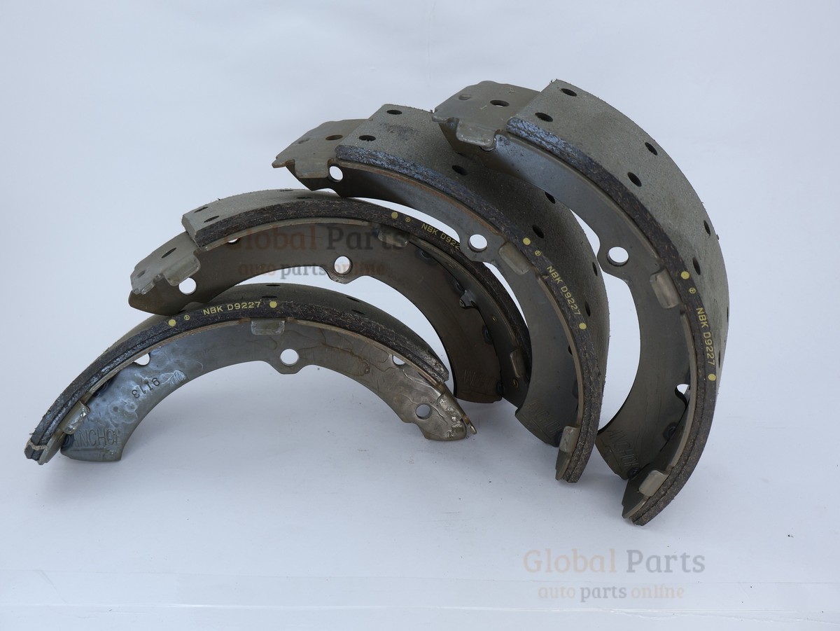 Hino SHOE KIT BRAKE 0449537040(04495-37040) | eBay