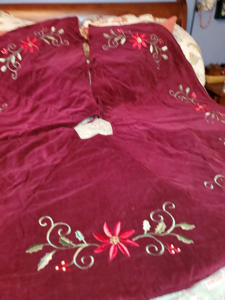 White Pine Burgundy Velvet Embroidered Holly/Poinsettia Christmas Tree Skirt EUC - Image 3 of 4