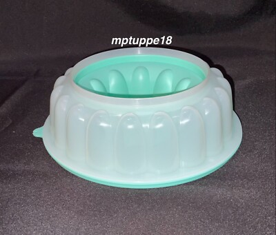 Brand New Tupperware 6-cup Jel-Ring Mold Color: MINT* - Main Image