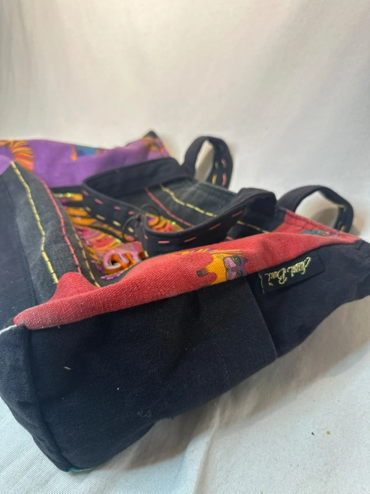 Laurel Burch 猫印花托特包带拉链上衣和内部口袋吊饰 — 第 4/4 张图片