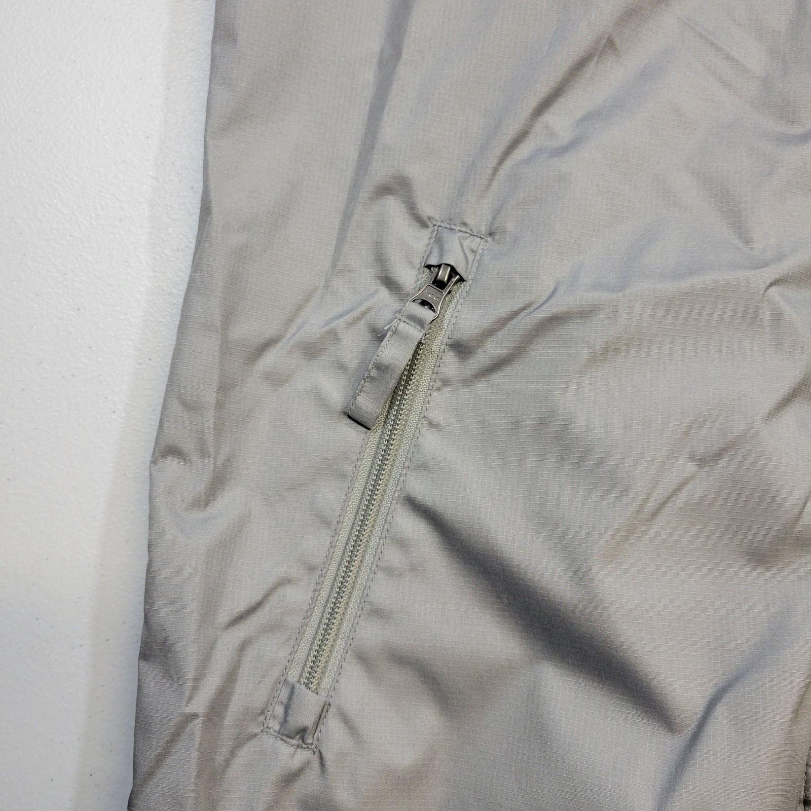 ALDI jacket Capsule Collection Gray Windbreaker s… - image 8