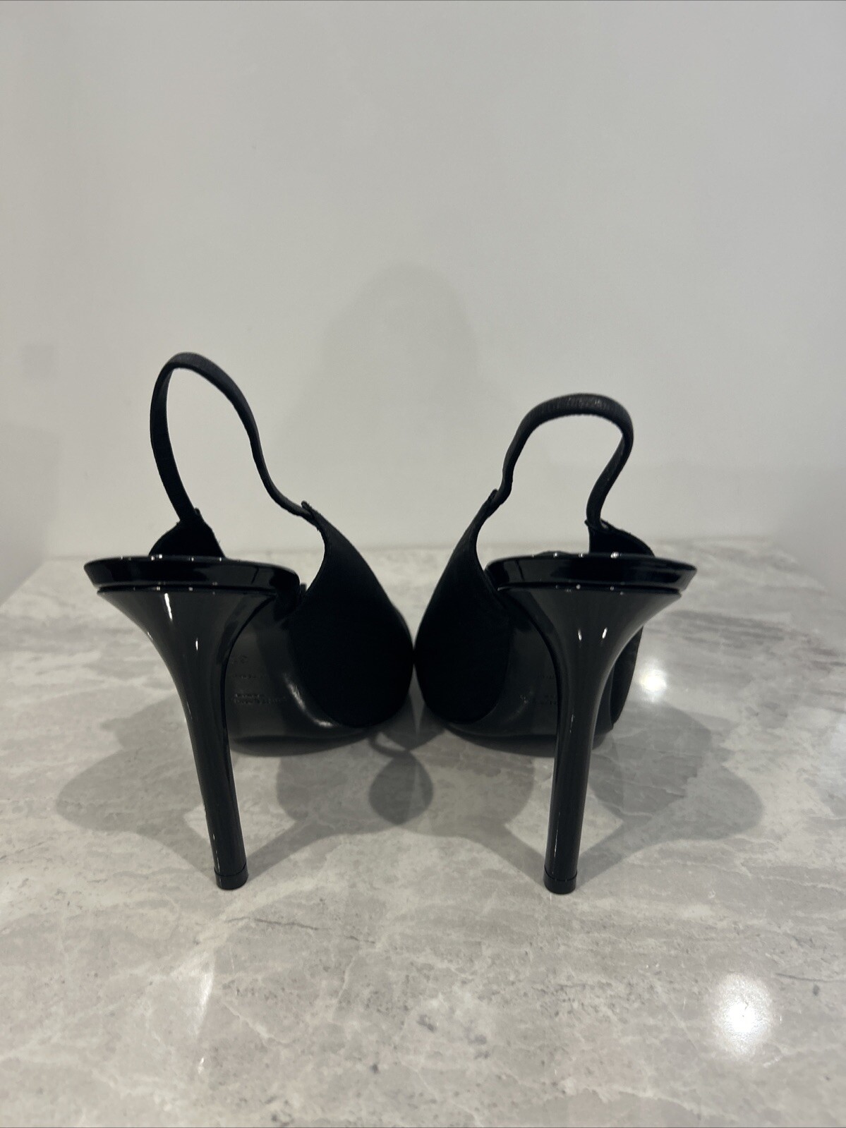 Tacchi donna SAINT LAURENT Raven raso slingback taglia UK 5 EU 38 PREZZO AL PUBBLICO: £ 740 #379