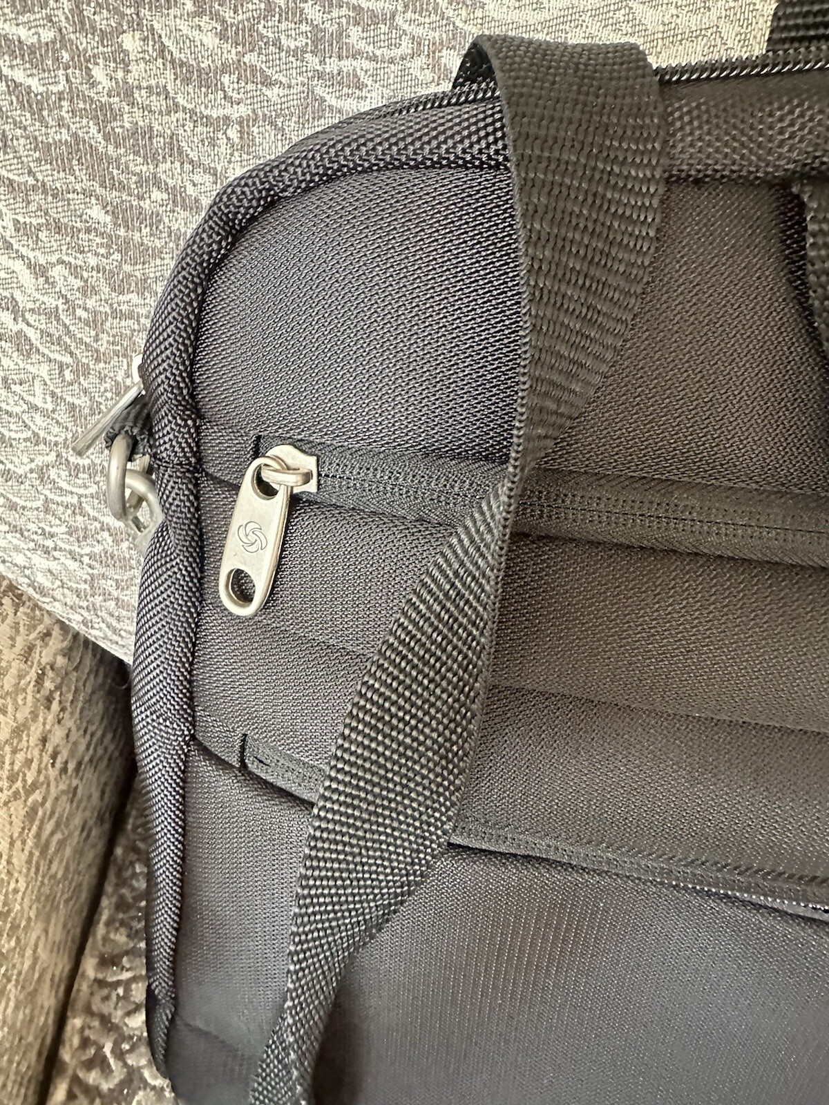 Samsonite Classic Leather Toploader Briefcase in … - image 7