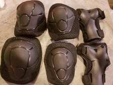 Adicop Black Knee Pads for Kids Knee and Elbow Pads with Guards 