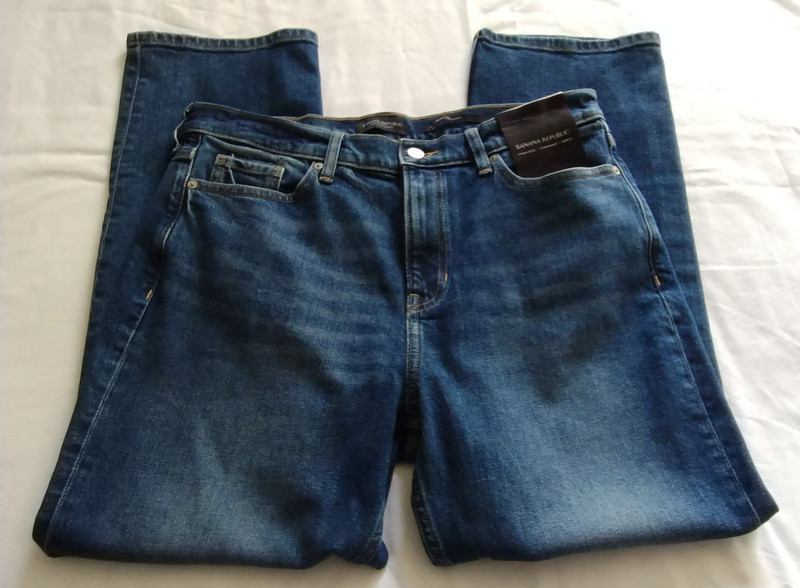 BANANA REPUBLIC Medium Wash "HI RISE STRAIGHT ANKLE" Jeans Sz 31 (27 Inseam)