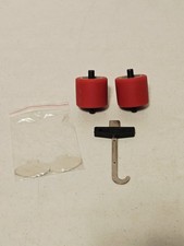 Juego de ruedas de repuesto Heelys rojo par con herramienta de patín y tapones para quitar ruedas, grandes