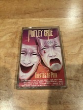 MOTLEY CRUE Theatre Of Pain 1985 CASSETTE TAPE VINCE NEIL GLAM/HAIR METAL